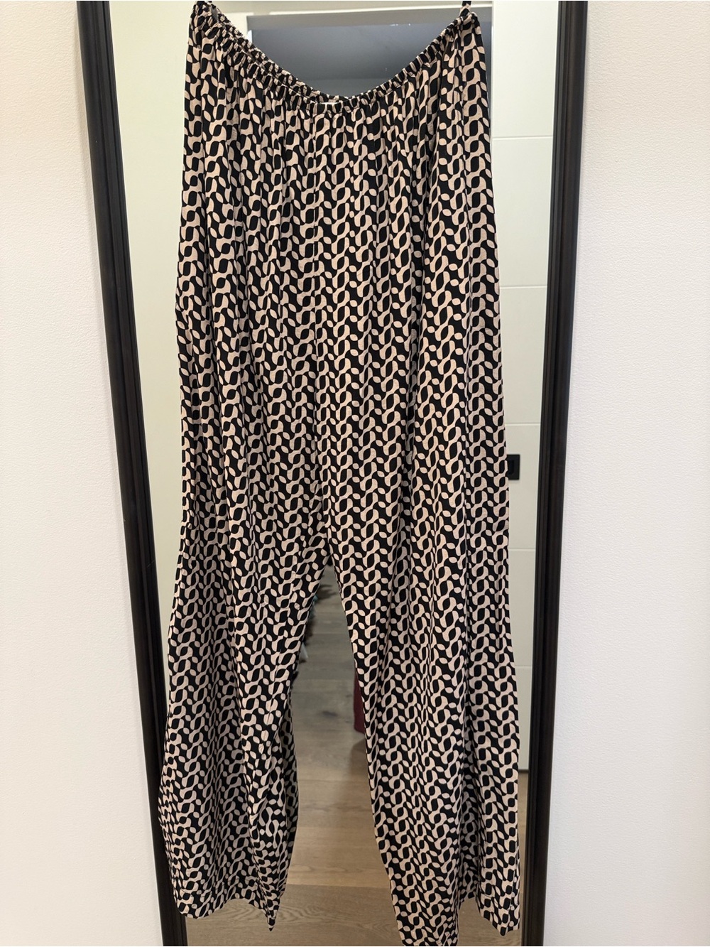 Faithfull the Brand Black and Cream Geometric Wide-Leg Pull-On Pants